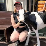 Lucy Bowling - @lucy_bowling - Instagram