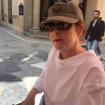 Elizabeth (Lucy) Claxton - @galleryclaxton - Instagram