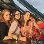 Lucy Comer - @lucyacomer - Instagram