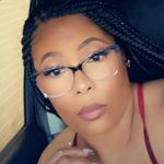 Lucy Cornelius Wells - @lucykat21 - Instagram