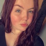 Lucy Cotton - @lucy.cottob - Instagram