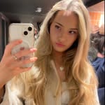 Lucy - @lucydillaway - Instagram
