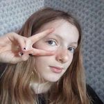 lucy downs - @lulu_lemon_chan1 - Instagram