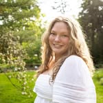 lucy - @lucygrossmannphotography - Instagram