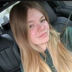 Lucy Hahn - @luckyhahn_ - Instagram