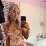Lucy Hammond - @lucyvhammond - Instagram