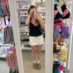 lucy - @lucy.hammond7 - Instagram