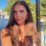 Lucy Hand - @lucyhandx - Instagram