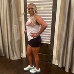 Lucy Hebert - @lucyhebert17 - Instagram
