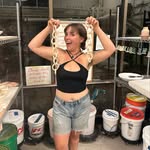 Lucy Irwin - @lucygooseypottery - Instagram