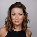 Lucy Key - @lucykey40 - Instagram
