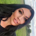 Lucy Knowles - @loumknowles - Instagram