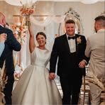 Lucy Lang - Facebook