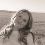 lucy lange - @lucyy.lange - Instagram