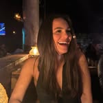 Lucy Leavitt - @lucy_leavs - Instagram