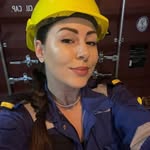 Lucy Lennox - @fizzy6496 - Instagram