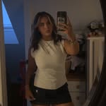 lucy lennox - @_lucylennox - Instagram