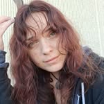 Lucy Maynard - @luluthesmidget - Instagram