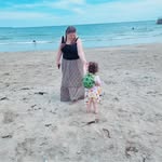 Lucy Mortimer - @lucy_the_cat_lady - Instagram