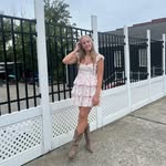 Lucy Neumann - @lucyaneumann - Instagram