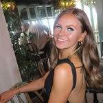 Lucy Nixon - @lucynixonn - Instagram