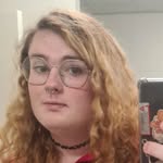 Lucy Richmond - @lucyinthesky602 - Instagram