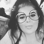 Lucy Riley - @lucyriley02 - Instagram