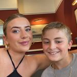 LUCY RILEY - @lucrills - Instagram
