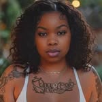 Lucy Roberson - @alexzamommy - Instagram