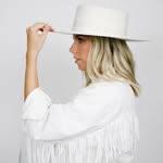 Lucy Scholl - @lucyschollmusic - Instagram