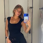 Lucy Schwartz - @lucyyschwartz - Instagram