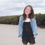 Lucy Singletary - @lucysellsclothes_ - Instagram