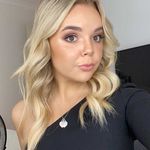 Lucy Shirley - @lucy.shirleyxx - Instagram