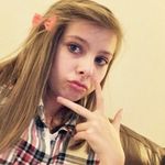 Lucy Simms - @lucy_glitter3333 - Instagram