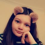 Lucy Skinner - @lucys99900 - Instagram