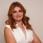 Lucy Sousa - @lucysousahair - Instagram