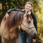 Lucy Stamm | Parelli Instruktor | Pferdegerechtes Training - @lucystamm_parelliprofessional - Instagram