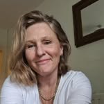 Lucy Wallace - @lucylemonsground - Instagram