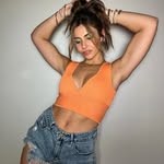 Lucy Wayne - @bekkywayne19 - Instagram