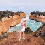Lucy Weller - @twenties.traveller - Instagram