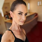 Lucy Williamson - @lucywilliamsonofficial - Instagram