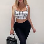 Lucy Witt - @lucywitt339 - Instagram
