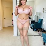 Lucy Wray - @axwwmunrmo - Instagram