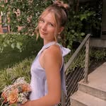 Lucy Yeomans - @lucyfyeomans - Instagram