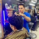 Luis Ballesteros - @laele_barber - Instagram