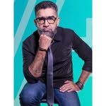 Luis R Castrillon - @eleditordelasemana - Instagram
