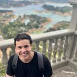 Luis Cobos - @luiscobs - Instagram