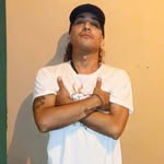 Luis Colmenarez - @verycrapzy - Instagram