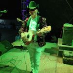 Luis Esquer - @esquer7272 - Instagram