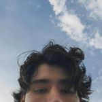 Luis Esquer - @onsomegimmetheauxcordshit - Instagram